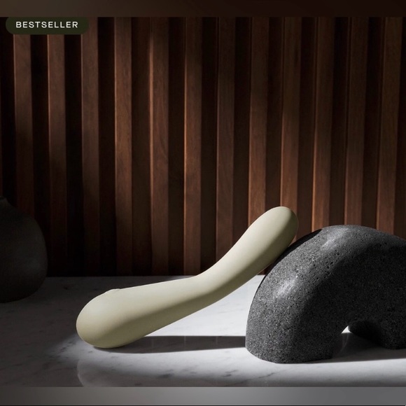 A wonderful new in the container Maude Internal Massager. - Picture 5 of 10